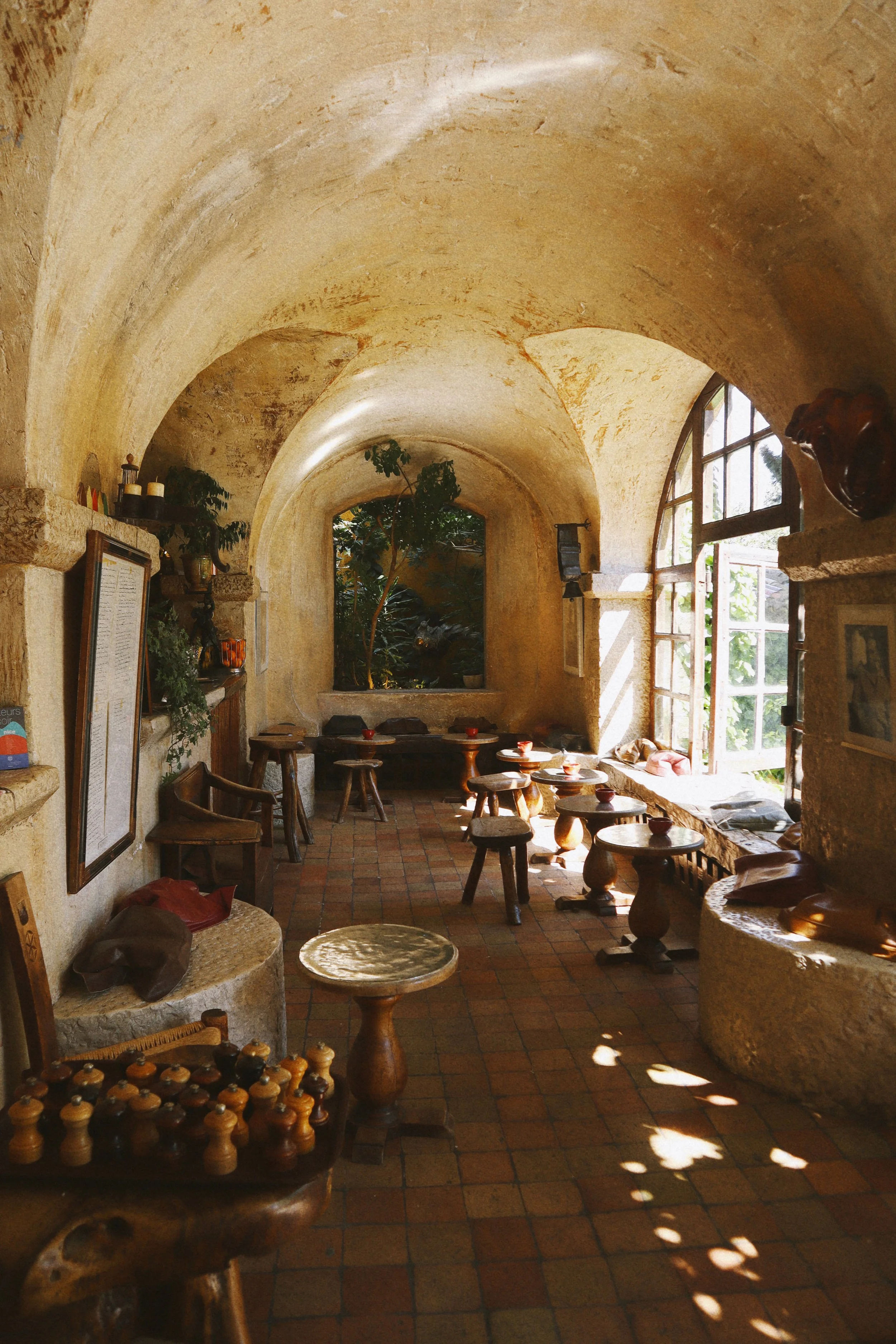 アート・デザイン・音楽 La Clombe d'or de Saint Paul de Vence La Colombe d'Or - Saint Paul de Vence - Attitude Interior